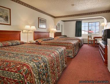 Days Inn By Wyndham Laramie Oda fotoğraf